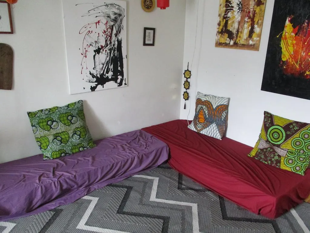 Saint Laurent Guesthouse Montreal Kwatera prywatna